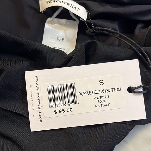 NWT - Ruffle Delilah Bottom - Picture 3 of 5